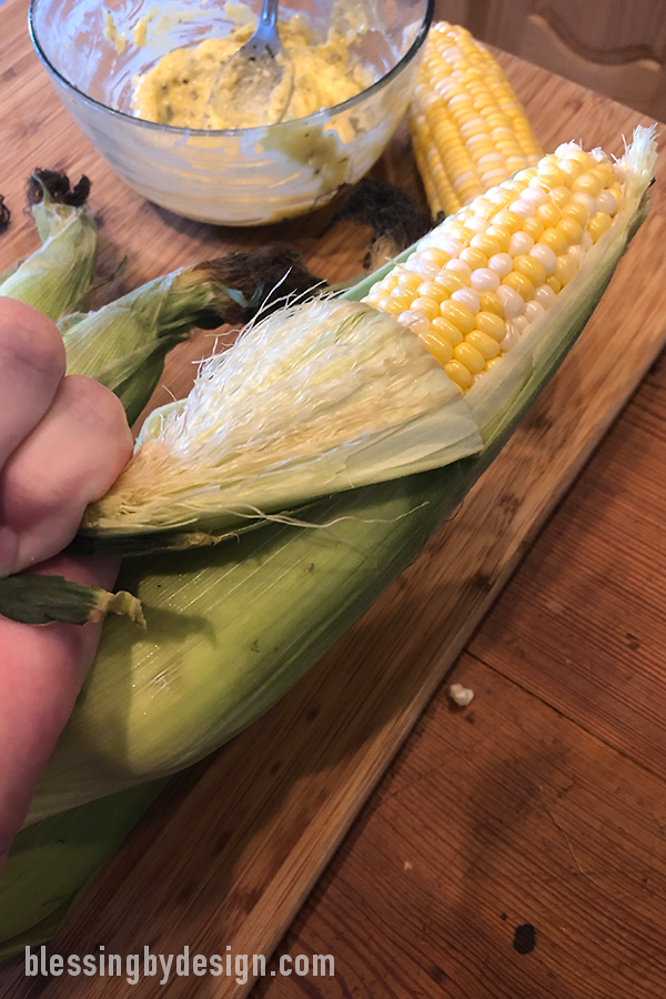 Grilled Corn with herb butter recipe