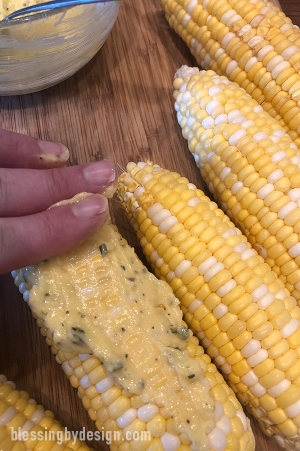 Grilled Corn with herb butter recipe